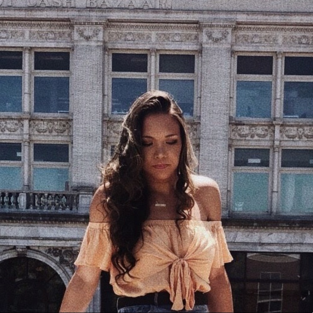 Meet your Posher, Maria